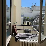 New & Cosy Beautiful Apt Close Marais!